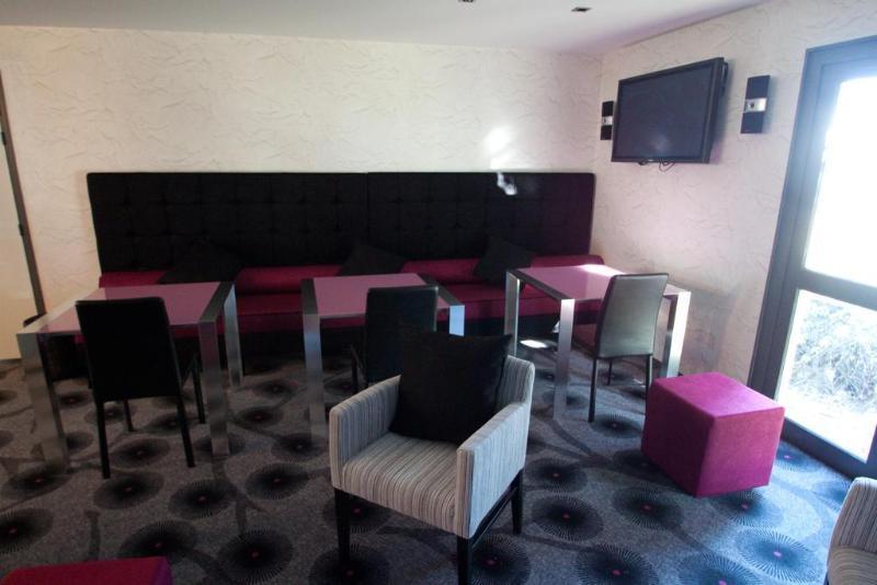 Brit Hotel Le Kerotel Lorient Buitenkant foto