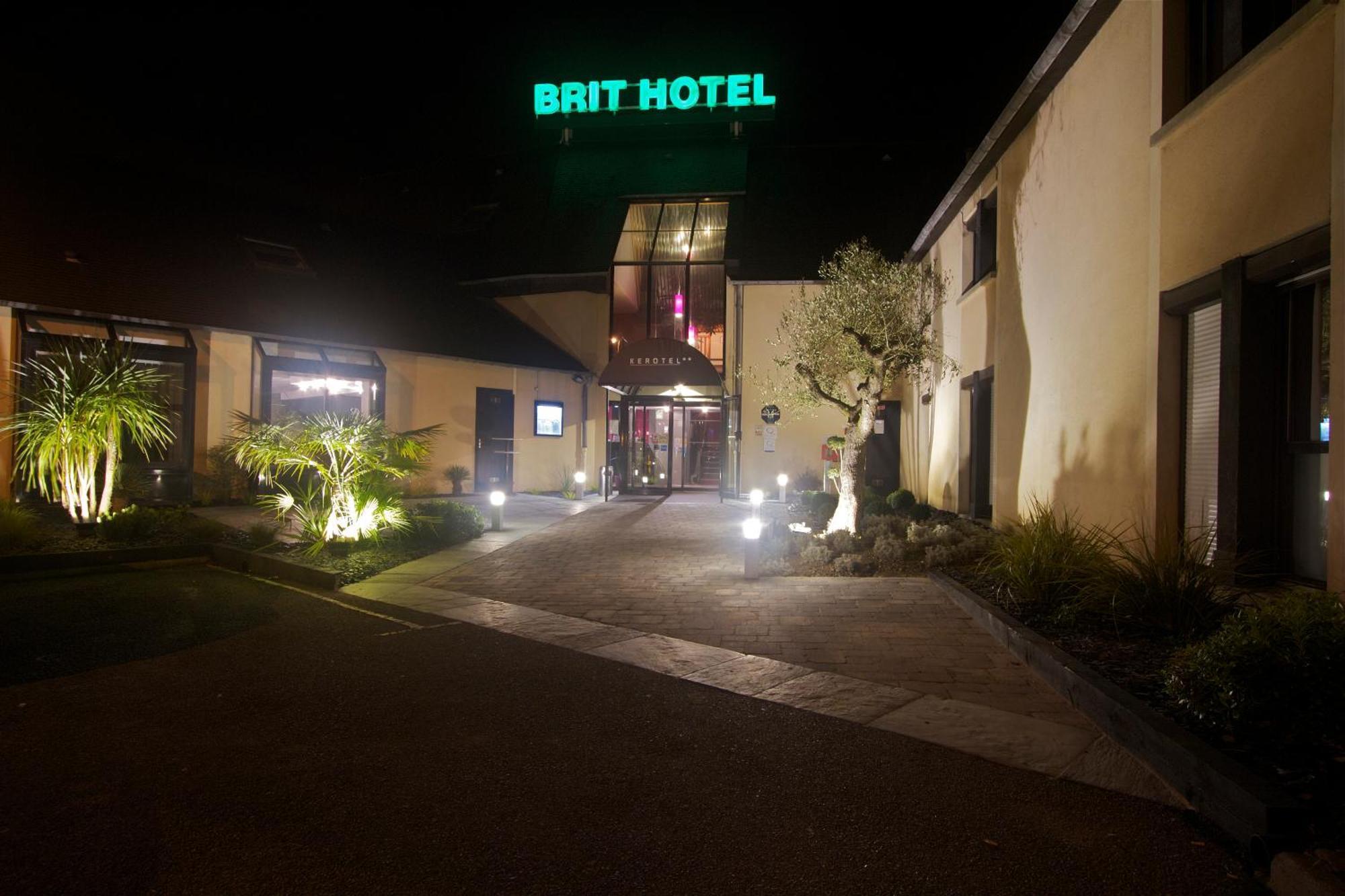 Brit Hotel Le Kerotel Lorient Buitenkant foto