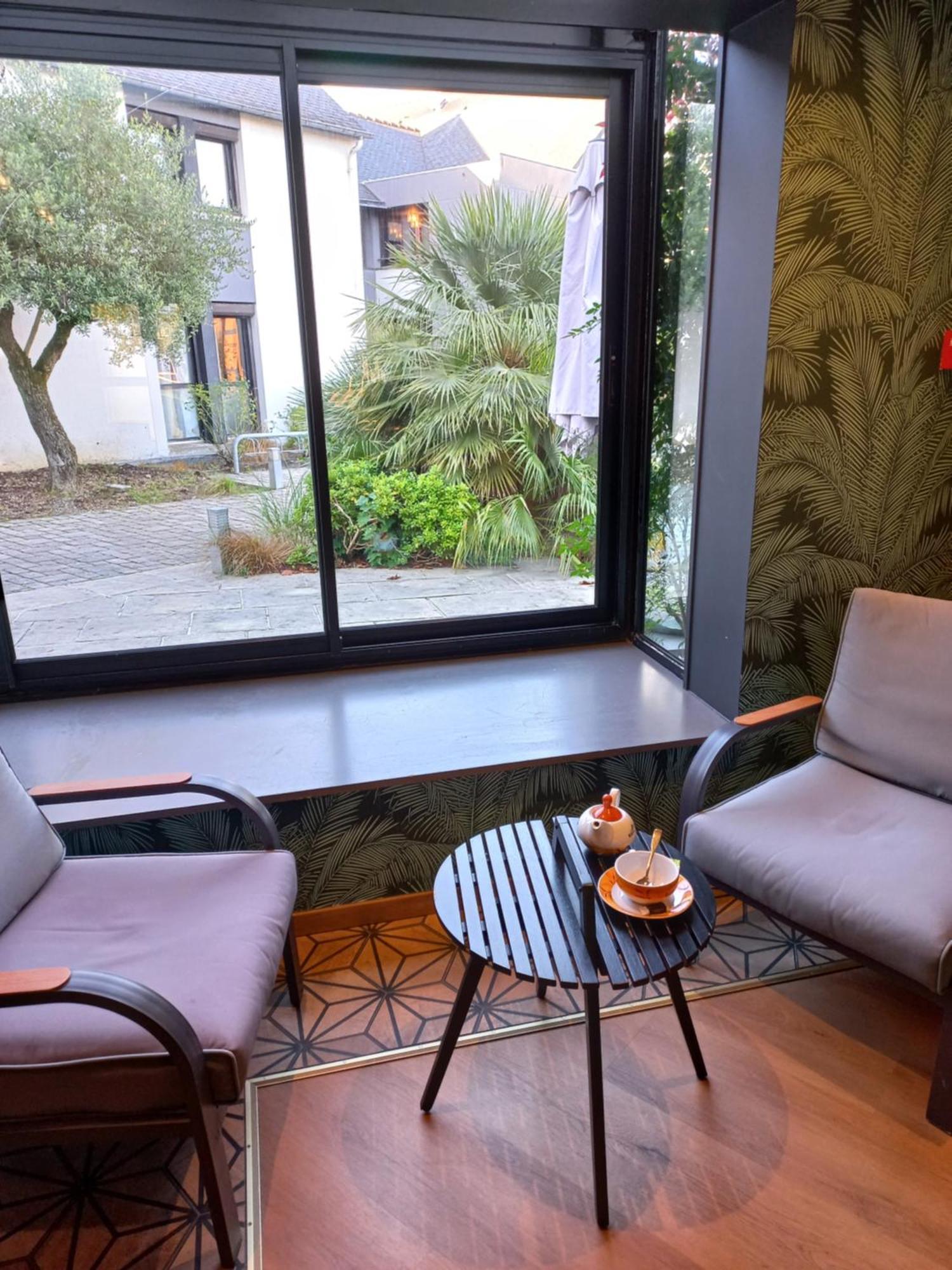 Brit Hotel Le Kerotel Lorient Buitenkant foto