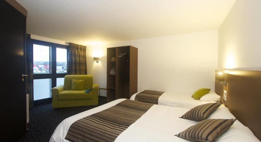 Brit Hotel Le Kerotel Lorient Buitenkant foto